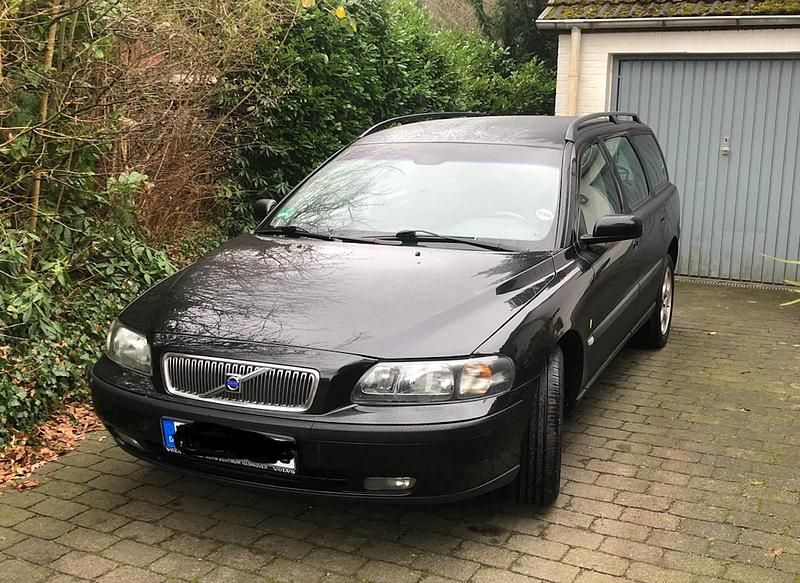 Schwarz Gebraucht 2004 Volvo V70 Kombi | 1.600 € (Guter Preis) - Bild 1/4