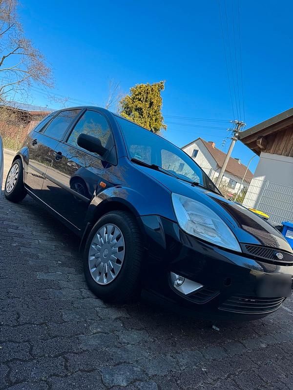 Gebraucht Ford Fiesta 80 PS (58 kW) 2002 Grün Kleinwagen