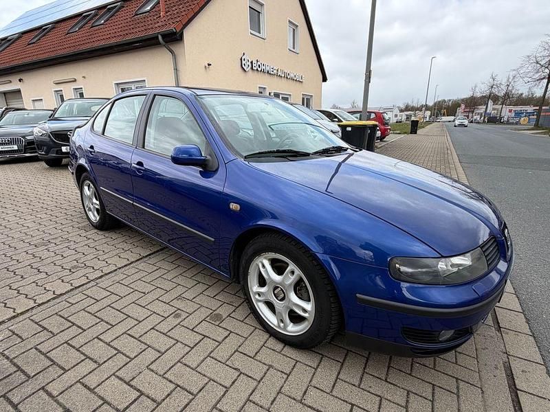 Gebraucht Seat Toledo 150 PS (110 kW) 1999 Blau Limousine