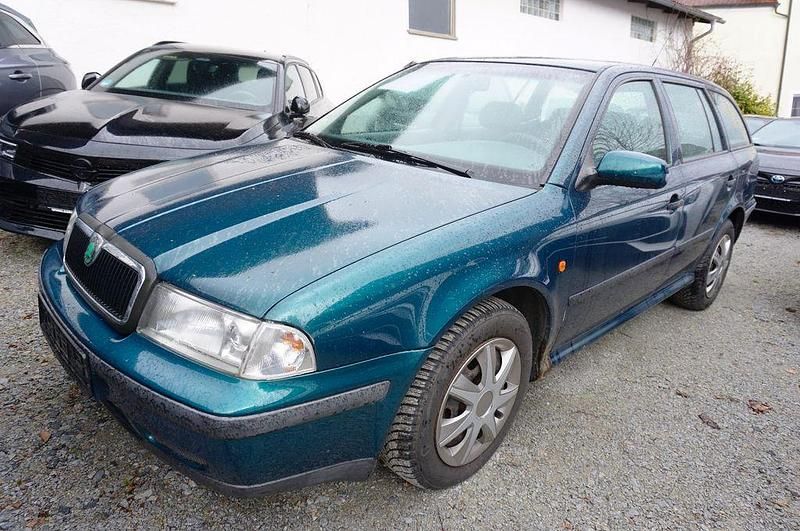 Gebraucht Skoda Octavia 125 PS (91 kW) 1998 Kombi