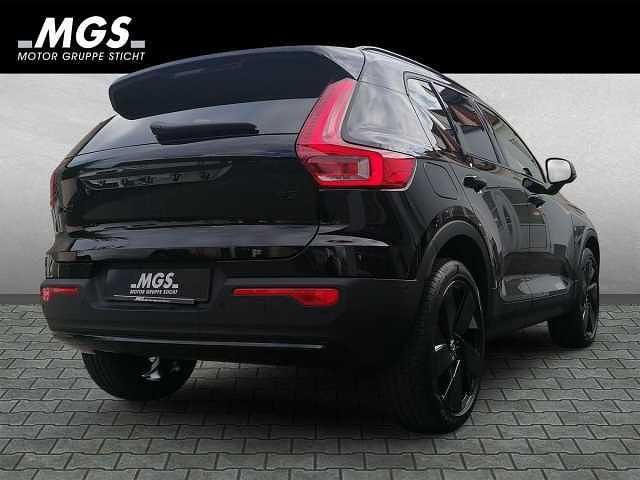 Gebraucht Volvo XC40 120 PS (88 kW) 2025 SUV