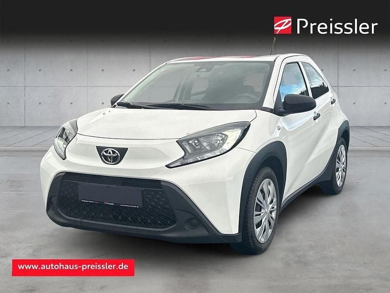 Gebraucht Toyota Aygo X Basis 72 PS (52 kW) 2022 Super white 2 SUV