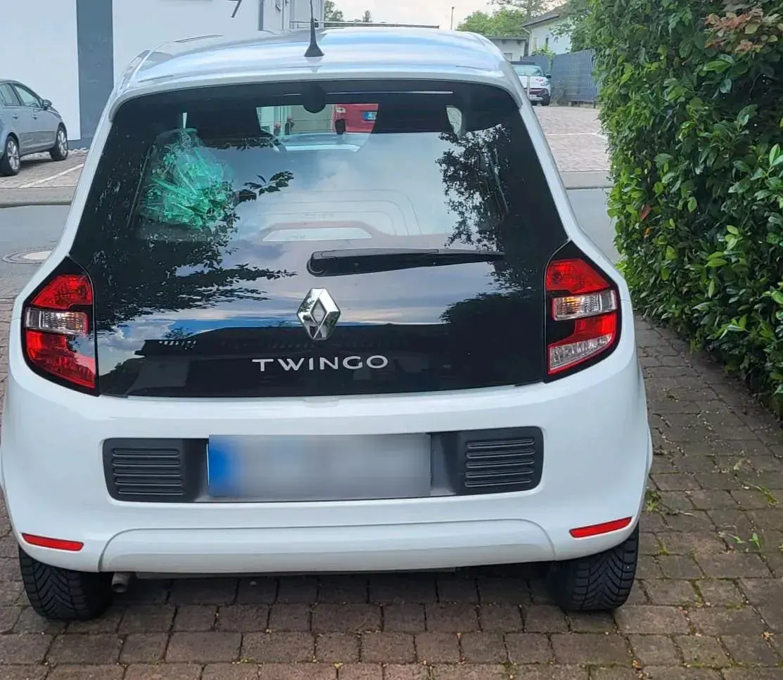 Gebraucht Renault Twingo 69 PS (50 kW) 2017 Weiß Kleinwagen