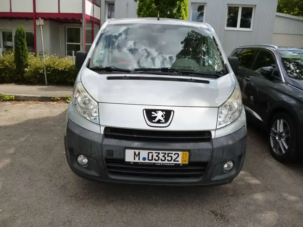 Gebraucht Peugeot Expert 136 PS (100 kW) 2007 Silber Van