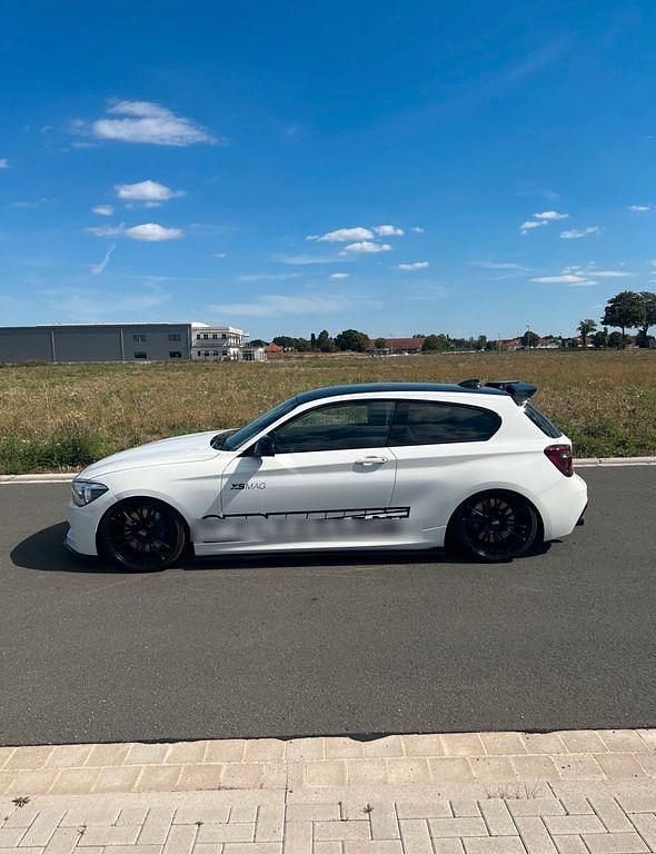 Gebraucht BMW M135 Performance 320 PS (235 kW) 2012 Weiß Kleinwagen