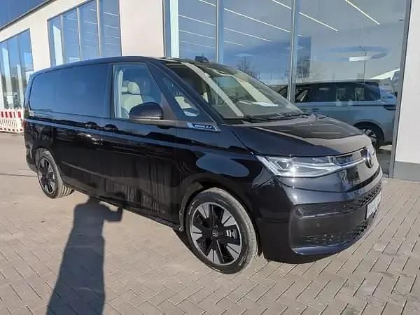 Nouă VW Multivan 150 CP (110 kW) 2026 Negru Monovolum