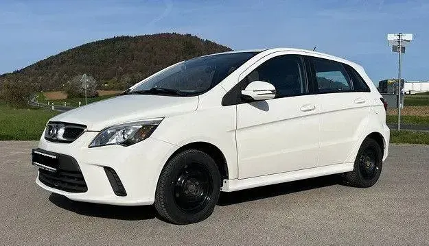 Gebraucht Baic D20 98 PS (72 kW) 2018 Weiß Kleinwagen