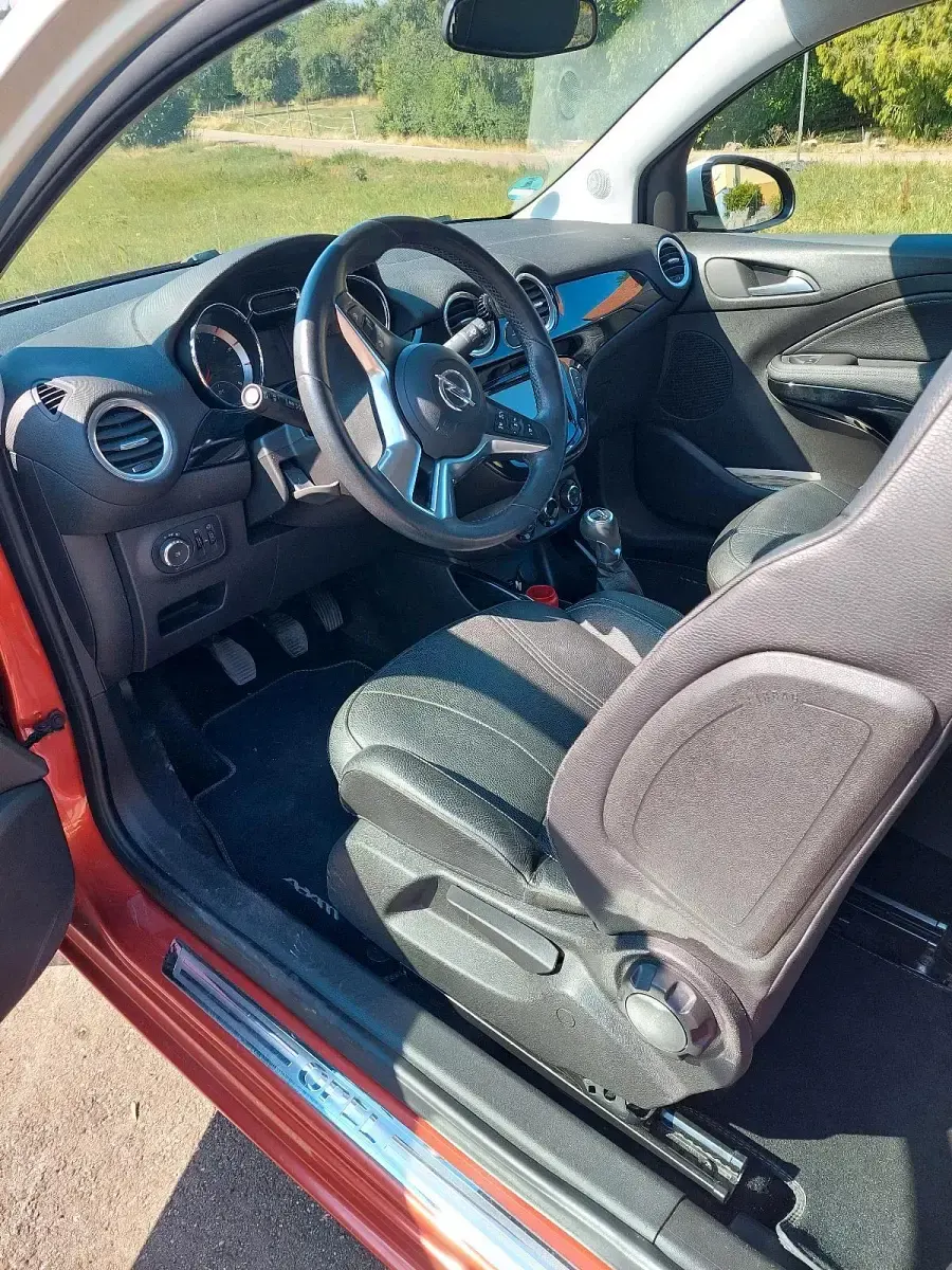 Gebraucht Opel Adam 100 PS (73 kW) 2013 Andere farben Kleinwagen