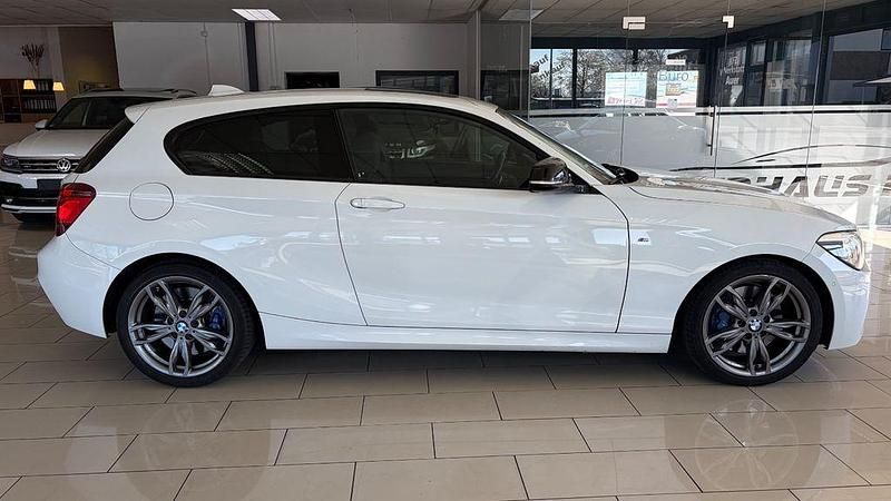 Second-hand BMW 125 Performance 218 CP (160 kW) 2014 Alb Hatchback