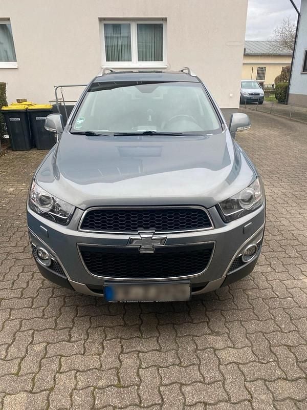 Gebraucht Chevrolet Captiva 183 PS (134 kW) 2012 Grau SUV