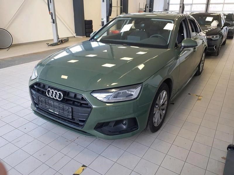 Gebraucht Audi A4 Advanced 136 PS (100 kW) 2023 Grün Limousine
