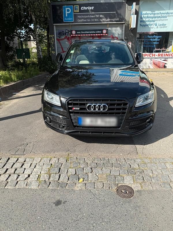 Schwarz Gebraucht 2016 Audi SQ5 Competition SUV | 22.950 € (Guter Preis) - Bild 1/4