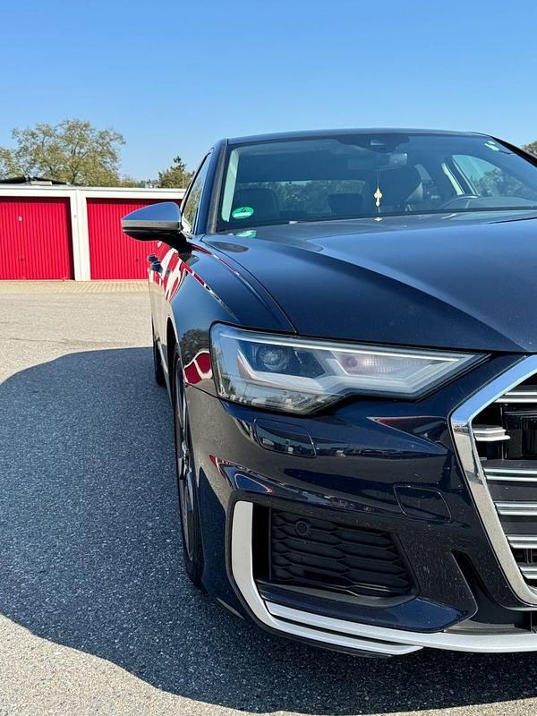 Gebraucht Audi S6 Comfort 349 PS (256 kW) 2020 Blau Limousine