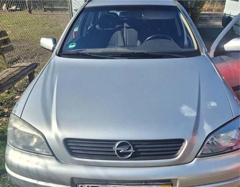 Gebraucht Opel Astra 85 PS (62 kW) 2001 Silber Kombi