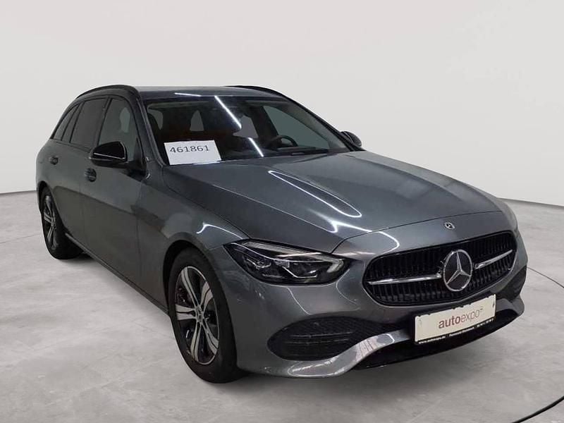 Selenitgrau metallic Gebraucht 2022 Mercedes C220 Avantgarde Kombi | 28.990 € (Fairer Preis) - Bild 1/4