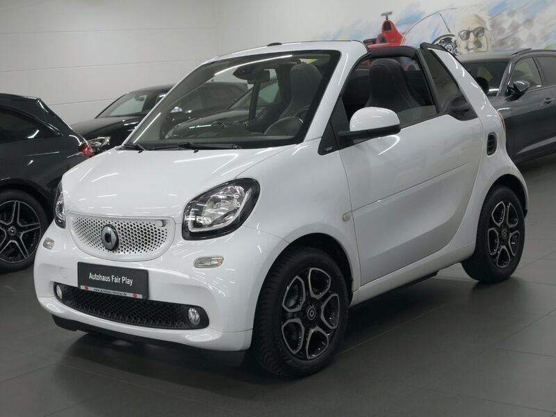Gebraucht Smart ForTwo Cabrio Prime 90 PS (66 kW) 2017 Crystal white Cabrio
