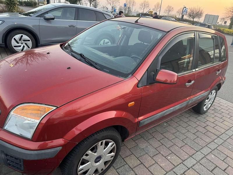 Gebraucht Ford Fusion Ambiente 80 PS (58 kW) 2008 Kleinwagen