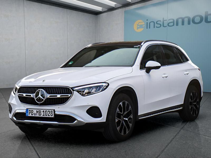 Weiß Gebraucht 2024 Mercedes GLC220 SUV | 55.299 € - Bild 1/4