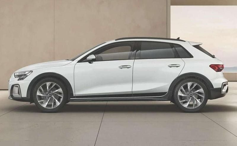 Gletscherweiß metallic Neu 2025 Audi A3 SUV | 39.573 € (Guter Preis) - Bild 1/4