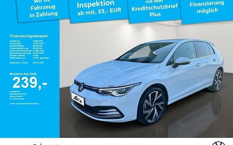 Weiß Gebraucht 2020 VW Golf VII Style Limousine | 23.410 € (Fairer Preis) - Bild 1/4
