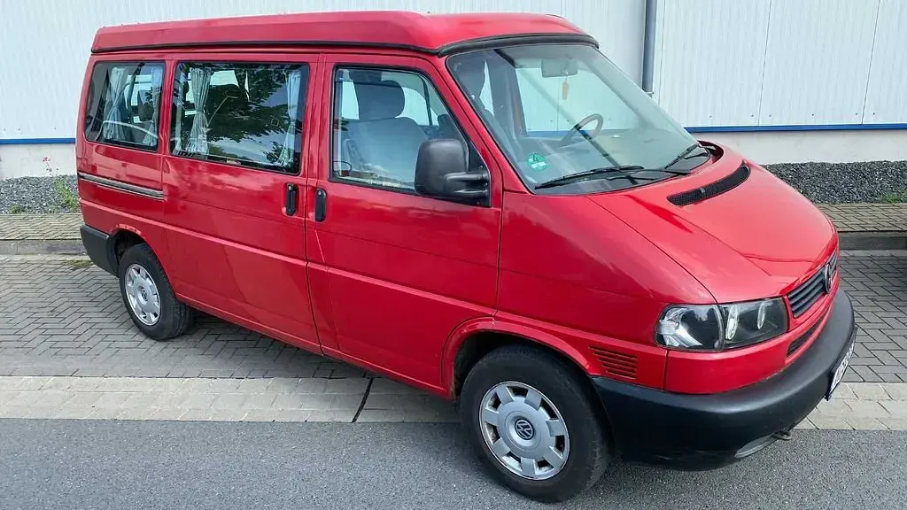 Gebraucht VW Multivan 102 PS (75 kW) 1997 Rot Van / Kleinbus