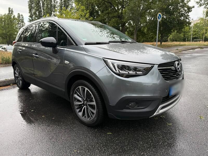 Grau Gebraucht 2018 Opel Crossland SUV | 9.999 € (Superpreis) - Bild 1/4
