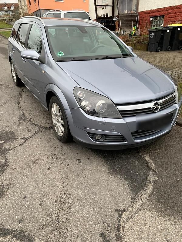 Gebraucht Opel Astra 125 PS (91 kW) 2005 Andere farben Kombi