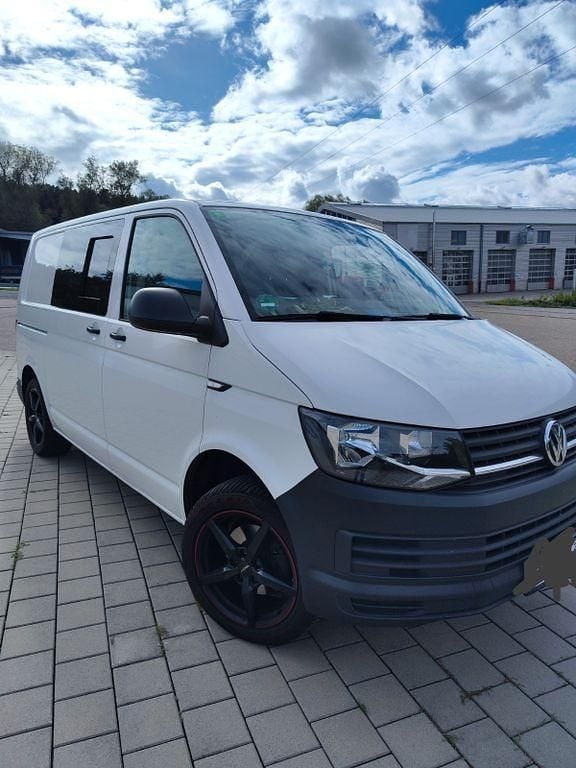 Weiß Gebraucht 2017 VW T6 Van | 18.350 € - Bild 1/4