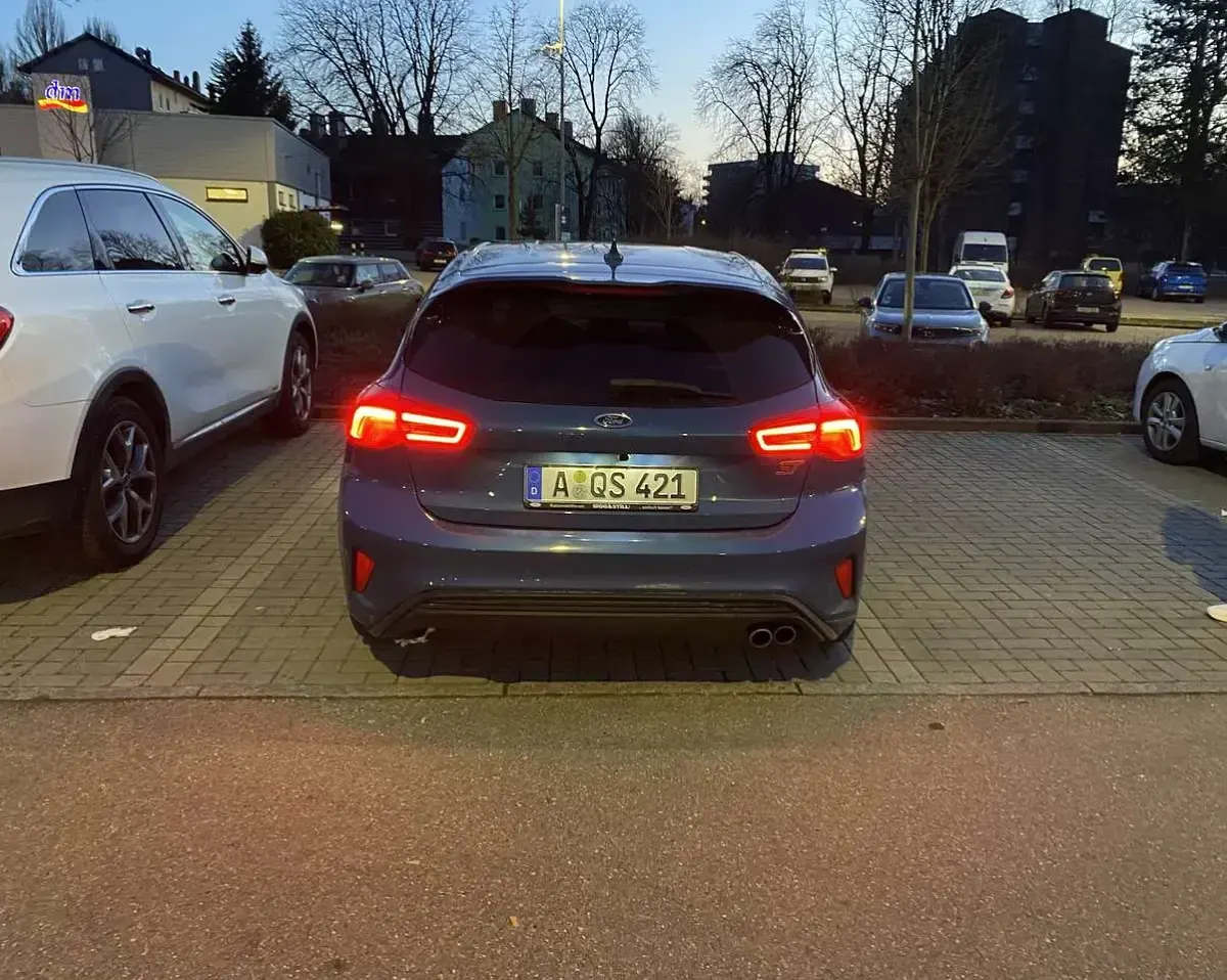 Gebraucht Ford Focus ST 190 PS (139 kW) 2020 Limousine