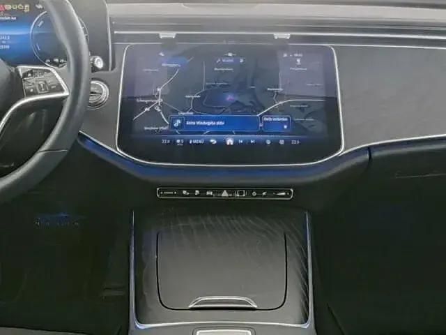 Gebraucht Mercedes E300 Avantgarde 313 PS (230 kW) 2025 Grau Kombi