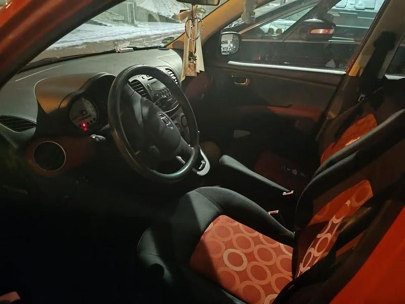 Gebraucht Hyundai i10 Classic 67 PS (49 kW) 2008 Rot Kleinwagen