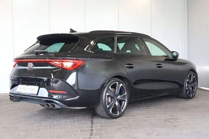 Gebraucht Cupra Leon VZ 300 PS (220 kW) 2024 Schwarz Kombi