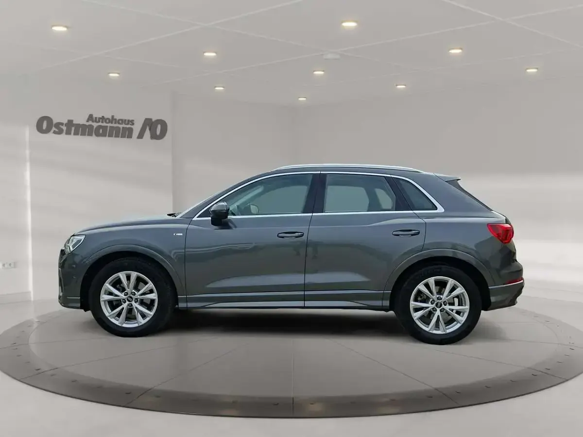 Gebraucht Audi Q3 S-Line 150 PS (110 kW) 2023 Daytonagrau perleffekt SUV