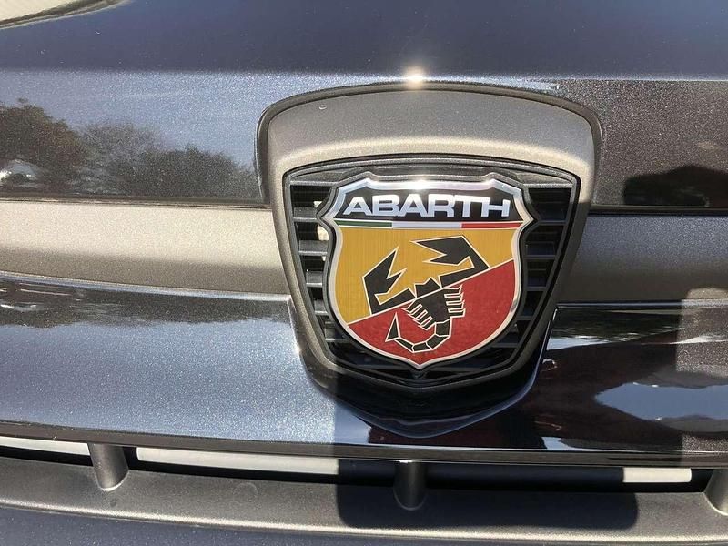 Second-hand Abarth 595 165 CP (121 kW) 2021 Negru Berlinǎ
