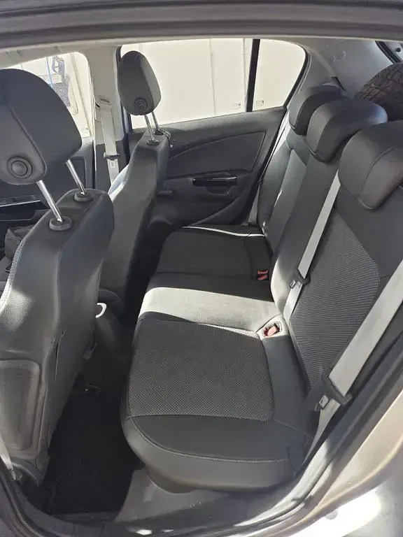 Gebraucht Opel Corsa Cosmo 90 PS (66 kW) 2008 Silber Kleinwagen
