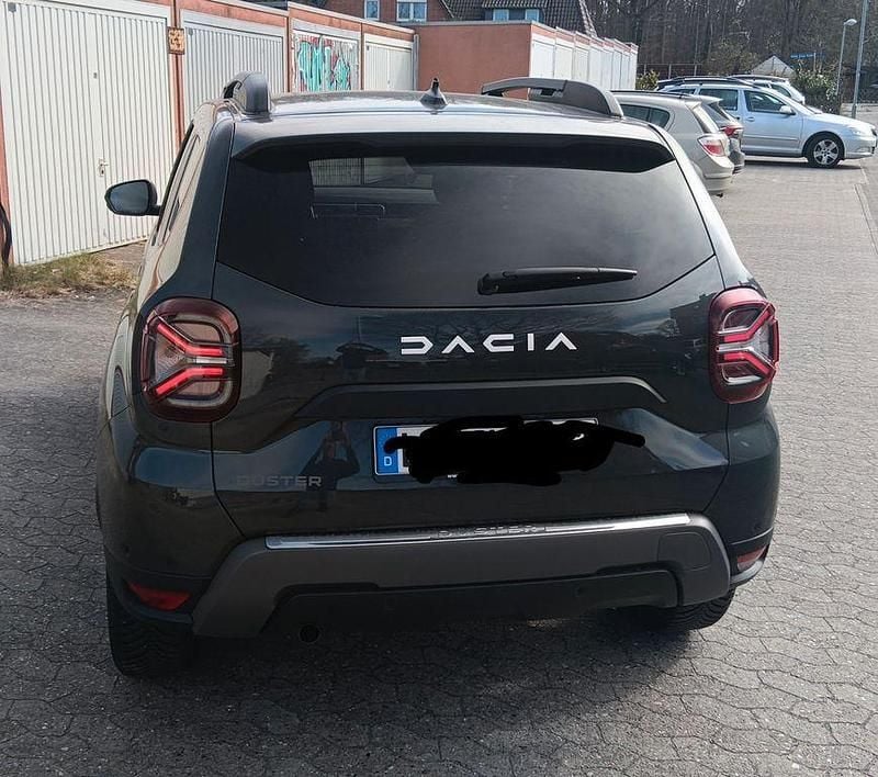 Gebraucht Dacia Duster Journey 131 PS (96 kW) 2024 Grau SUV