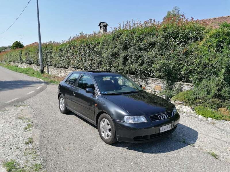 Schwarz Gebraucht 1996 Audi A3 Limousine | 1.000 € (Superpreis) - Bild 1/4