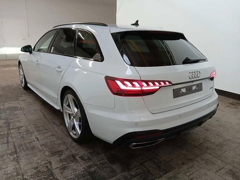 Gebraucht Audi A4 S-Line 204 PS (150 kW) 2022 Weiß Kombi