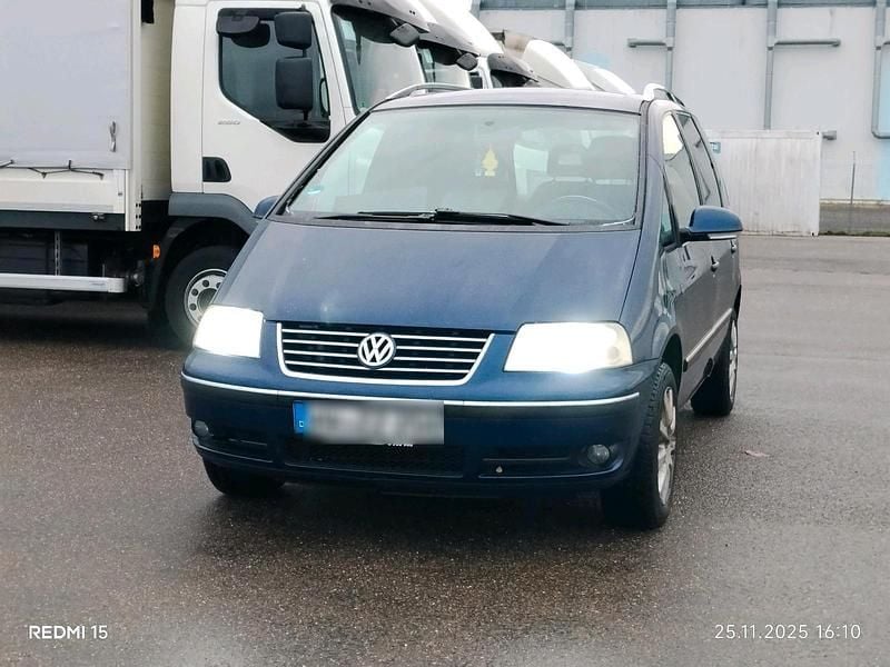 Blau Gebraucht 2008 VW Sharan Van / Kleinbus | 1.650 € (Superpreis) - Bild 1/4