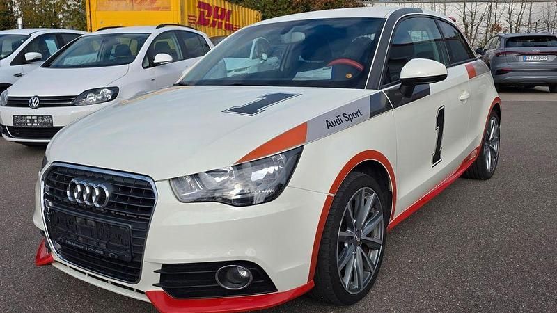 Amalfiweiss Gebraucht 2010 Audi A1 Ambition Kleinwagen | 6.499 € (Fairer Preis) - Bild 1/4