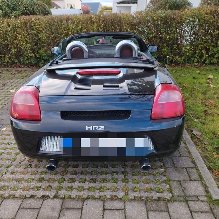 Gebraucht Toyota MR2 140 PS (102 kW) 2000 Schwarz Cabrio