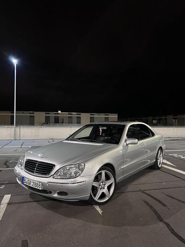 Silber Gebraucht 2000 Mercedes S500L Limousine | 10.000 € (Fairer Preis) - Bild 1/4