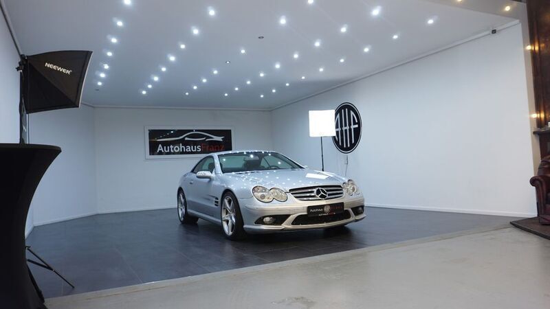 Silber Gebraucht 2007 Mercedes SL550 AMG Cabrio | 29.997 € - Bild 1/4