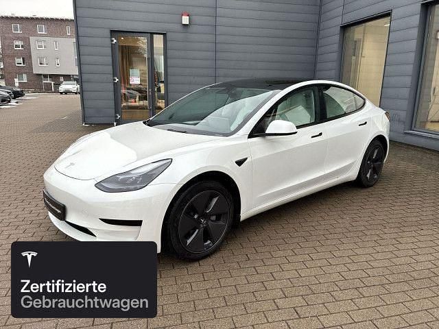 Gebraucht Tesla Model 3 RWD 283 kW (385 PS) 2022 Weiß Limousine