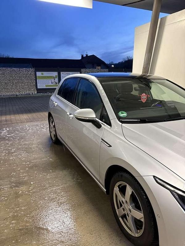 Gebraucht VW Golf VII Style 150 PS (110 kW) 2020 Limousine