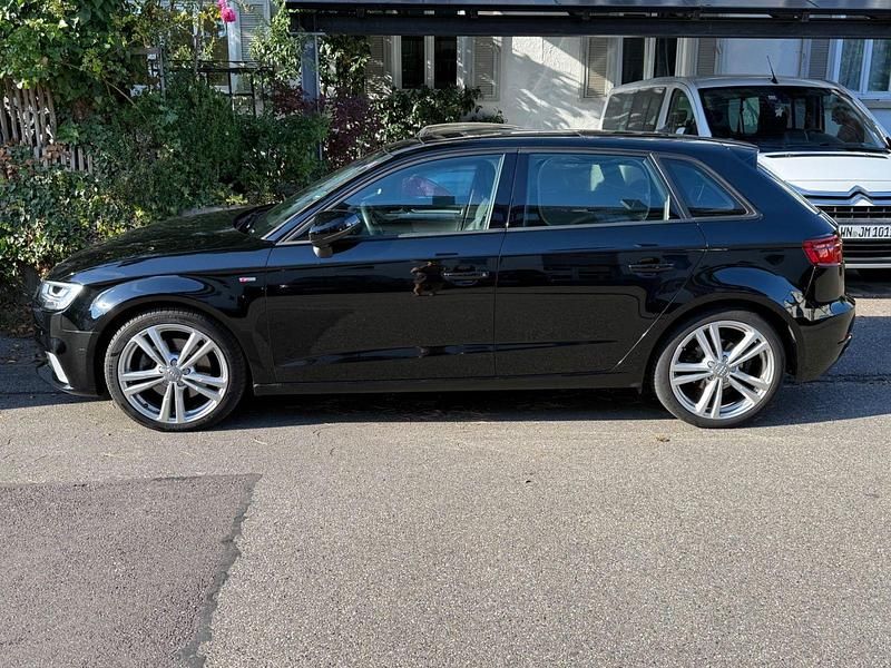 Schwarz Gebraucht 2017 Audi A3 Business Limousine | 21.990 € (Teuer) - Bild 1/4