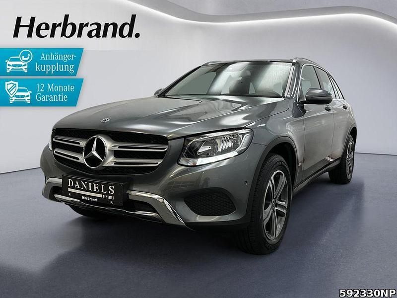 Metalliclack selenitgrau Gebraucht 2019 Mercedes GLC220 SUV | 27.980 € (Guter Preis) - Bild 1/4