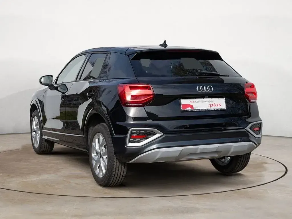 Gebraucht Audi Q2 Advanced Plus 150 PS (110 kW) 2025 Mythosschwarz metallic SUV