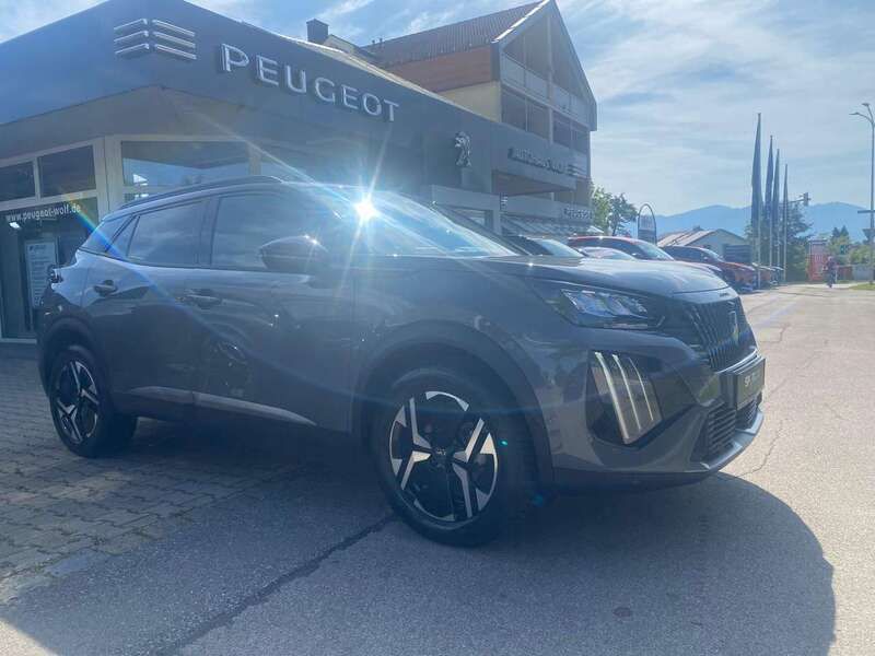 Selenium grau met. Gebraucht 2024 Peugeot 2008 Allure SUV | 23.490 € (Etwas zu teuer) - Bild 1/4