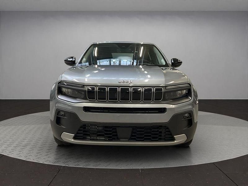 Neu Jeep Avenger Altitude 101 PS (74 kW) 2026 Grau SUV